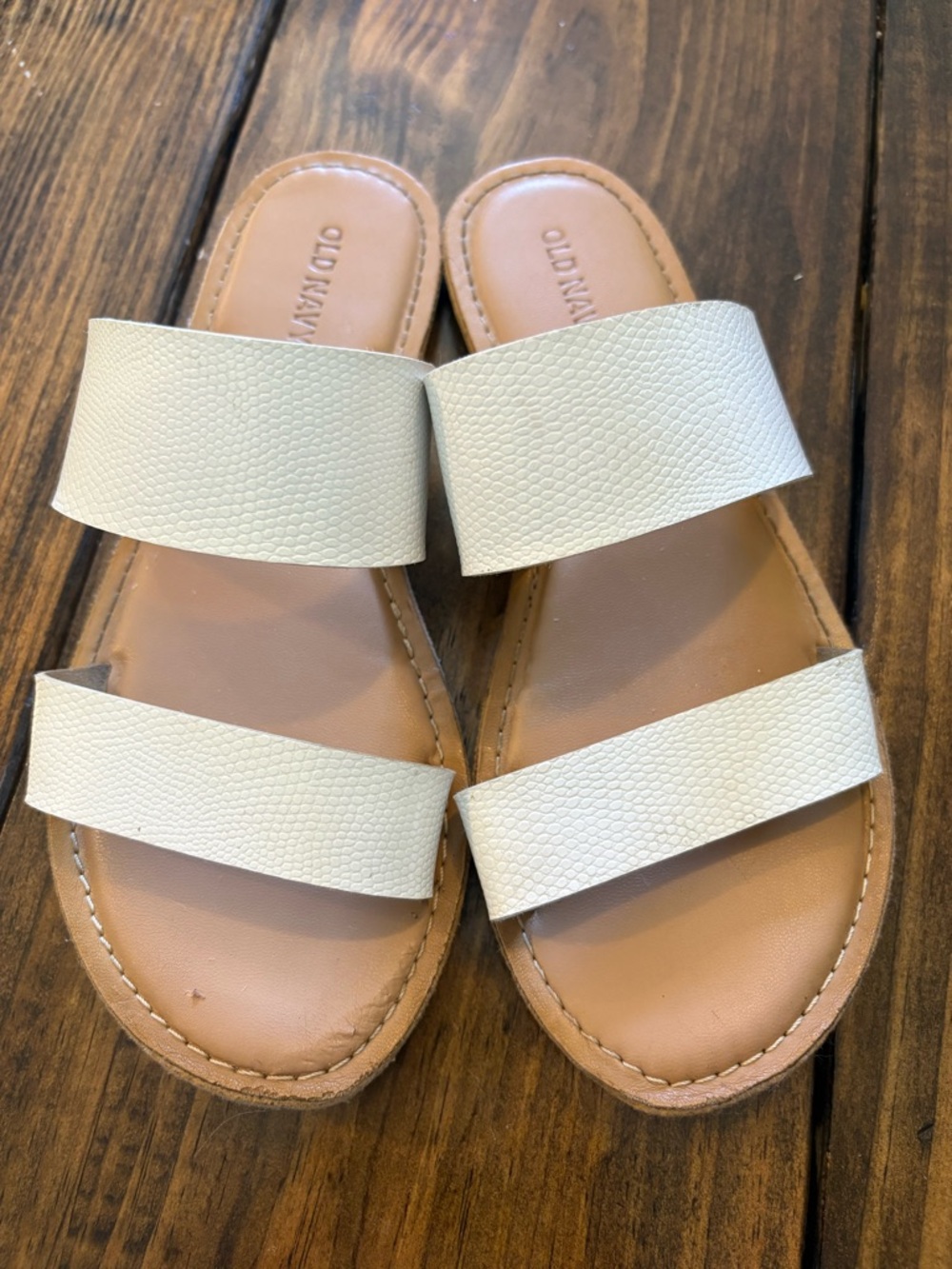 Old Navy Women’s Cream Double-Strap Slide Sandals